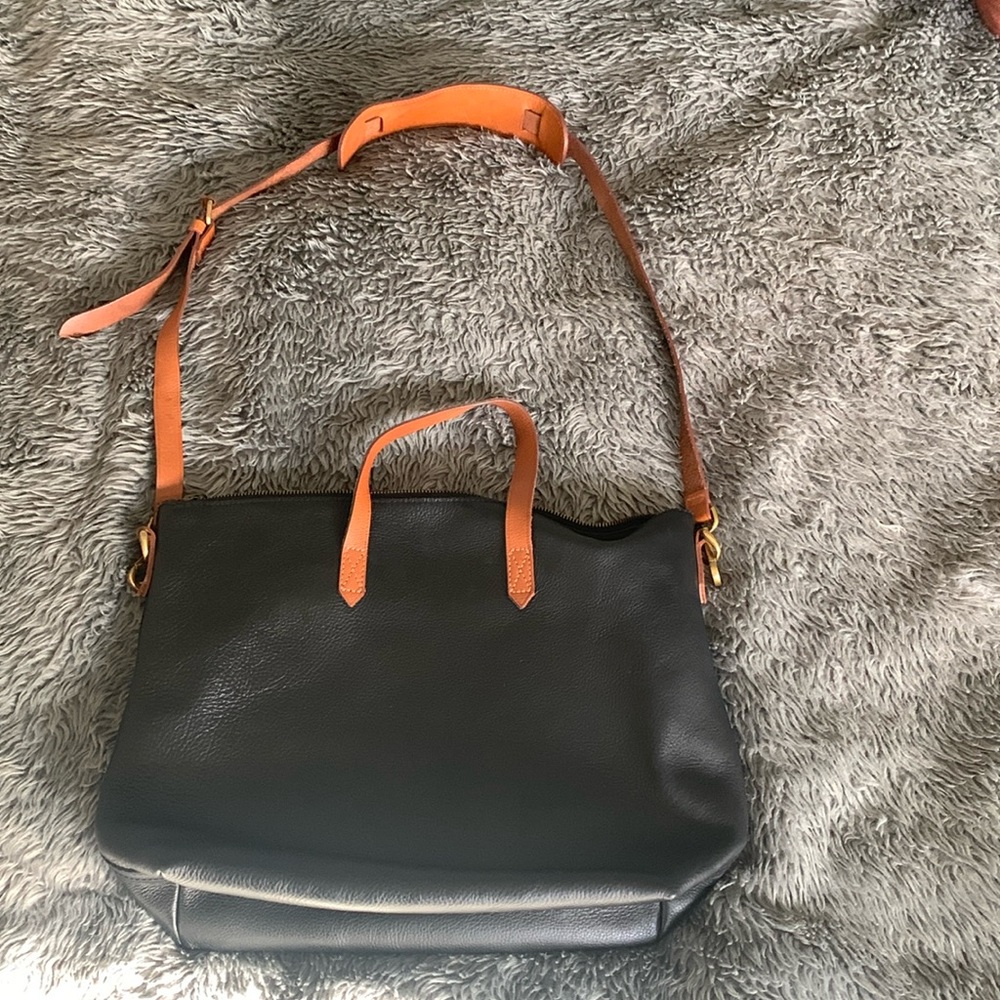 Medium size cross body bag